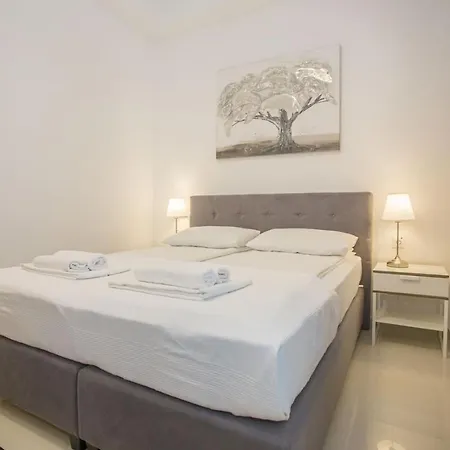 Feriehus Camellia Poreč